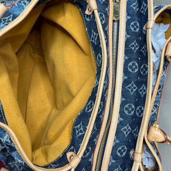 Louis Vuitton Denim Cabas Raye GM Tote Handbag - Picture 10 of 17